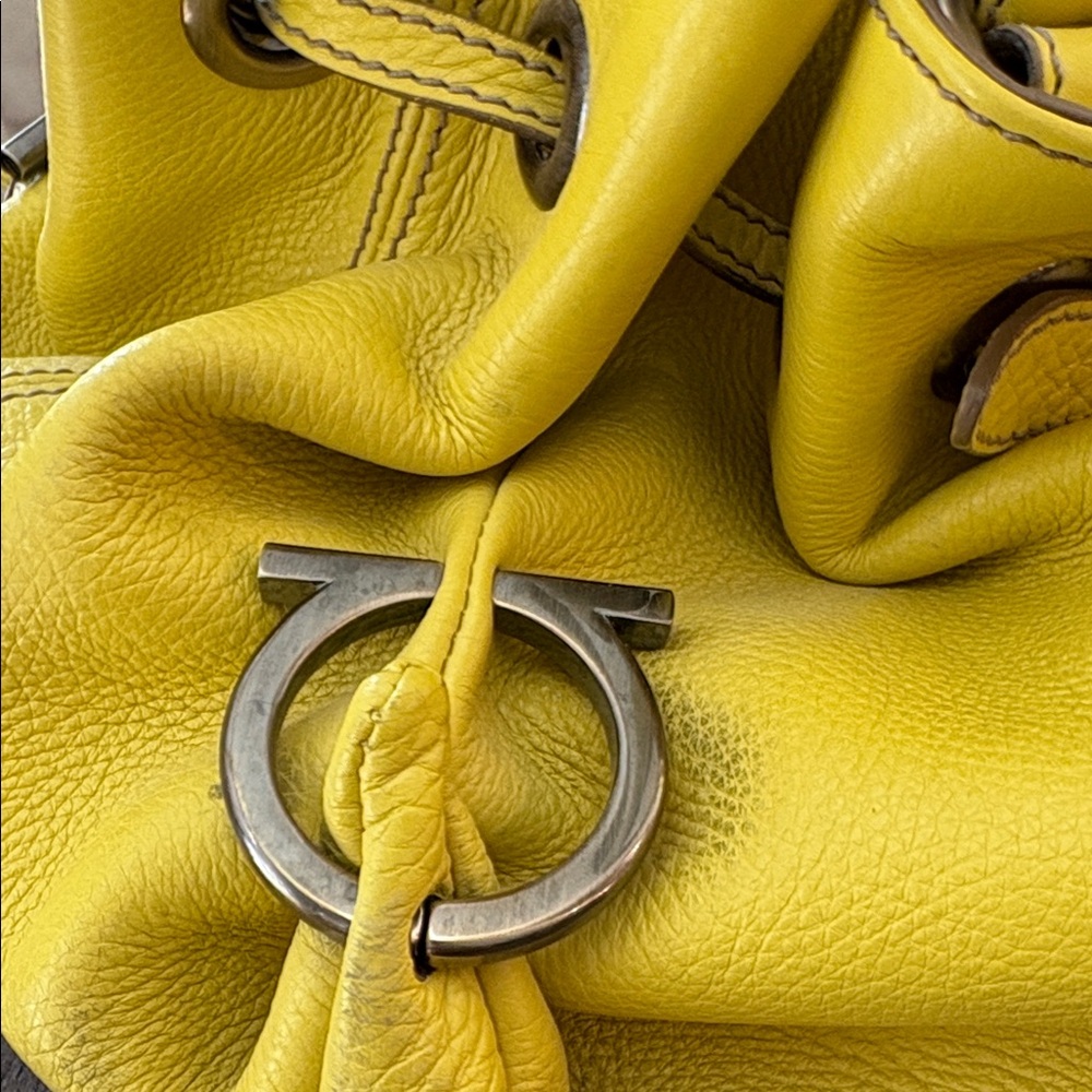 Ferragammo - Picture 2 of 9